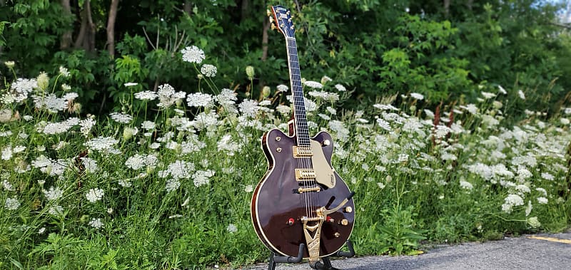 Gretsch 2401235892 G6122T-62 Vintage Select Edition '62 Chet Atkins® Country Gentleman® Hollow Body With Bigsby®, TV Jones®, Walnut Stain image 1