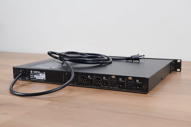 Roland SN-700 ノイズハムエリミネーター SN-700 / noise/hum eriminater【中古放送用・業務用 映像機器