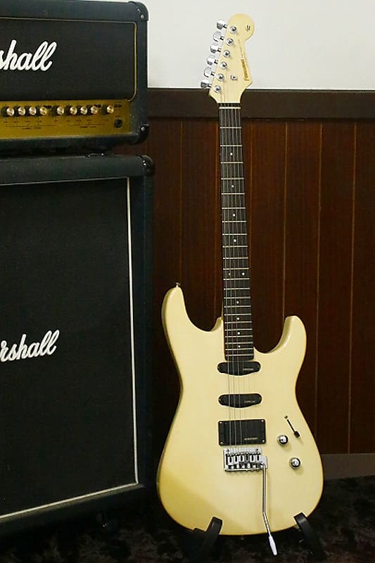 FERNANDES SSH-40 90年代 ストラト エレキ ギター レッド