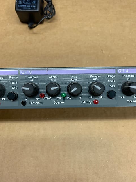 Aphex 105 logic assisted gate 1997 | Reverb Canada