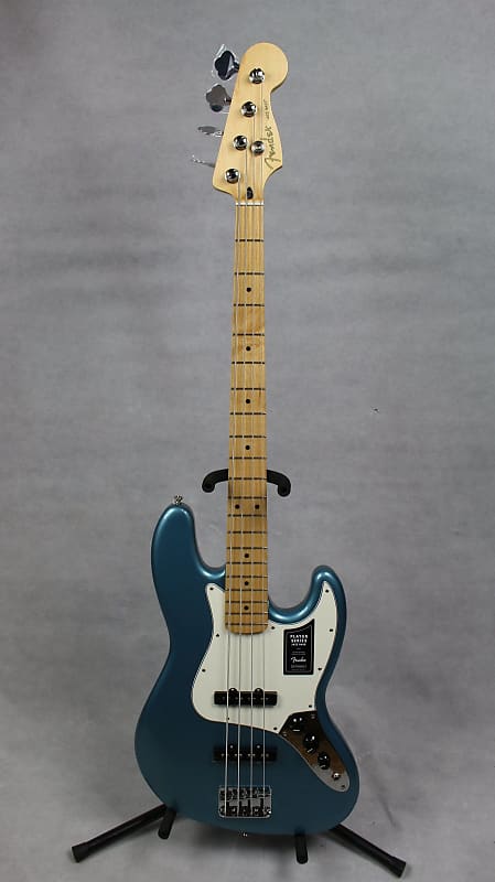 Fender player jazz on sale bass used