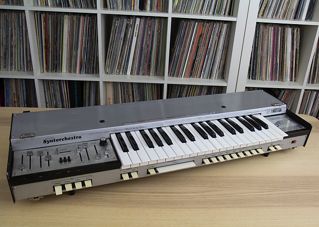 Farfisa Syntorchestra The Ultimate Krautrock String Synth