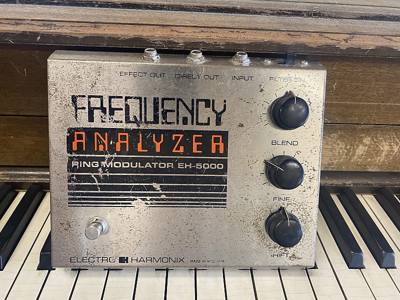 Electro-Harmonix Frequency Analyzer