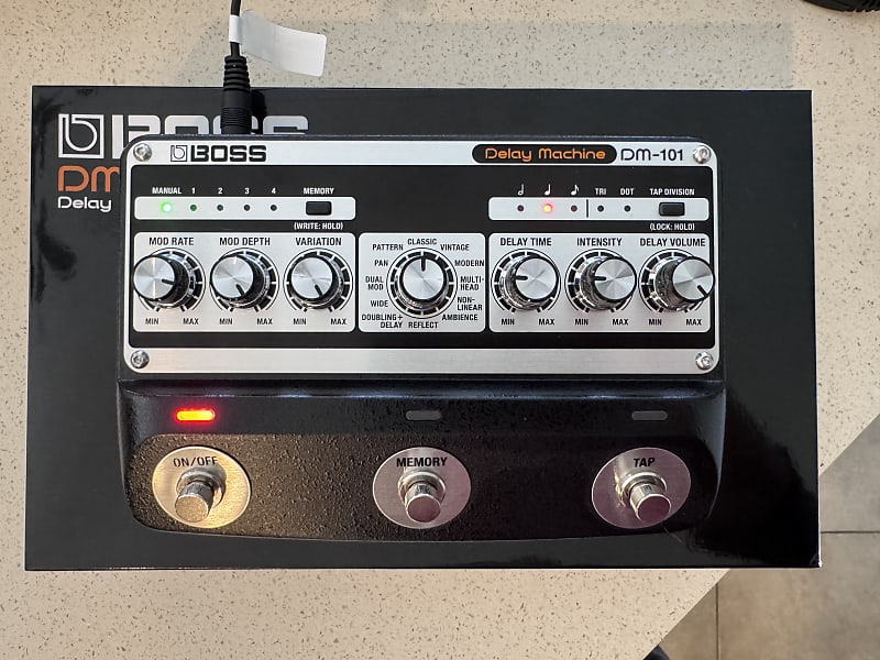 Boss DM-101 Delay Machine