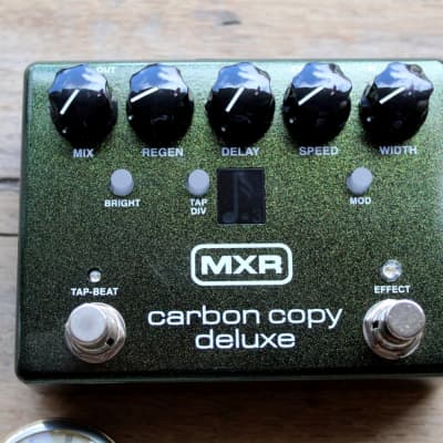 MXR "M292 Carbon Copy Deluxe Analog Delay" image 8