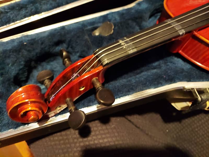 Suzuki NS-50 Sized 4/4 Violin