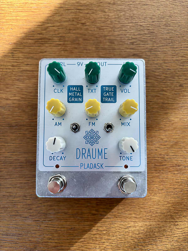 Pladask Elektrisk Draume V2 | Reverb