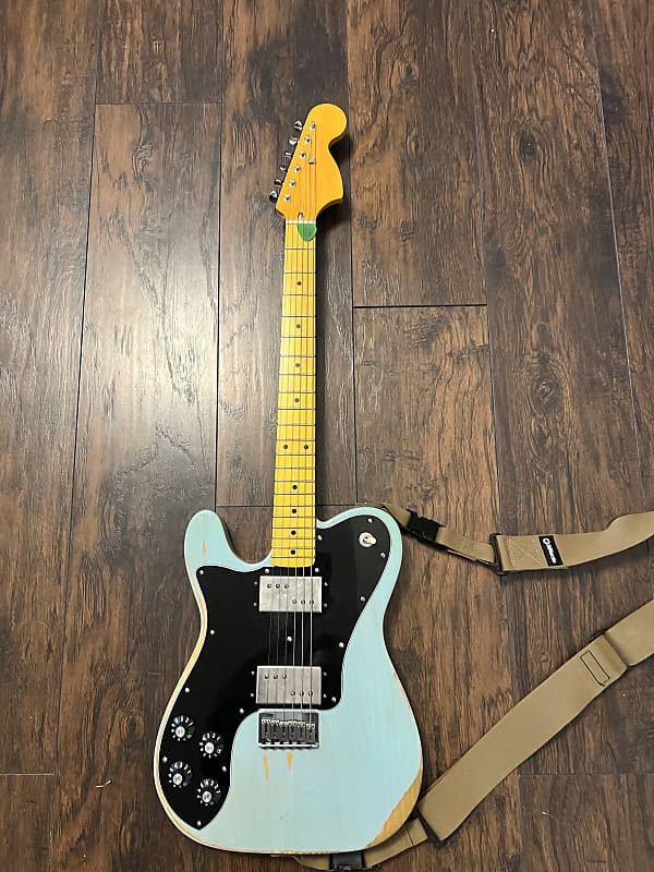 Telecaster deluxe on sale left handed