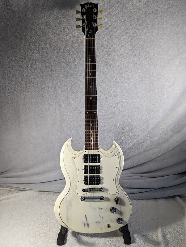 Gibson SG Special Faded 3 Pickup Worn White with factory