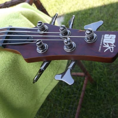 Ibanez SR505 5 String Light Weight Electric Bass Guitar with Improved Electronics and Gig Bag image 10