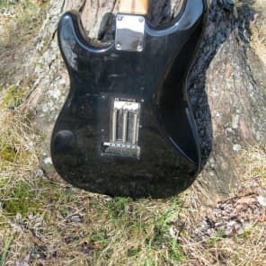 Very Rare Fender Stratocaster  Black FN serial Export USA image 6