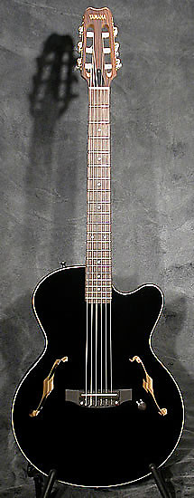 YAMAHA　AEX500N Yamaha Yamaha AEX 500N (Chet Atkins clone) Nylon String
