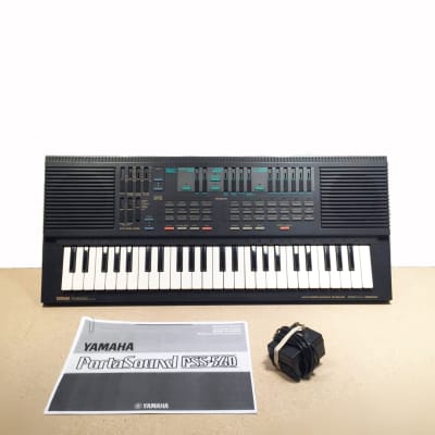 Yamaha PSS 560 Classic FM Synthesizer Keyboard (570) | Reverb UK