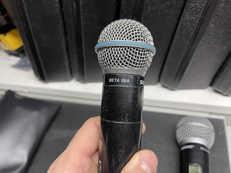 Shure ULX2 J1 with Beta 58A Capsule Reverb