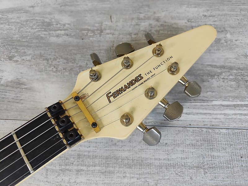 1980's Fernandes Japan BSV-80J Short Scale Flying V (Vintage White