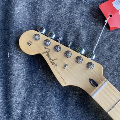Fender Player Stratocaster Left-Handed LH MN Maple 2021 Capri Orange MX21208760 8lb 1.0 oz image 5