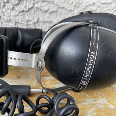 Vintage Pioneer SE-305 Stereo Headphones 70s - Black For Parts Or Repairs image 2