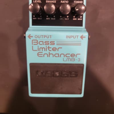 ベース BOSS / LMB-3 Bass Limiter Enhancer Boss LMB-3 Bass Limiter / Enhancer Pedal Reviews | Sweetwater
