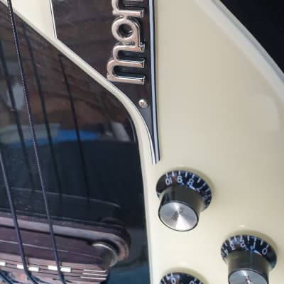 Italia Mondial Classic 22 Fret Bass Guitar - Black Gloss image 6