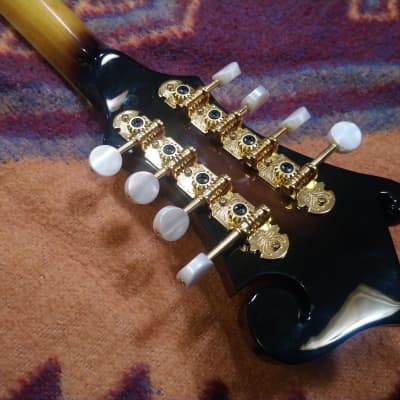 Oscar Schmidt Left Handed F-Style Mandolin with Hard Shell Case image 13