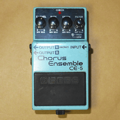 Boss CE-5 Chorus Ensemble (Blue or Pink Label) | Reverb