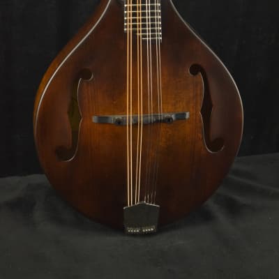 Eastman MD505CC/n A-Style F-Hole Contoured Comfort Mandolin Vintage Nitro image 1