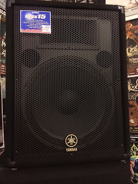 Yamaha BR15 400w 2-Way Passive 15