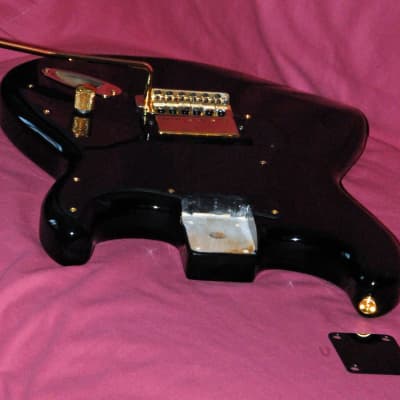 Fender Squier Stratocaster Loaded Body Black Beauty One Humbucker Strat image 13