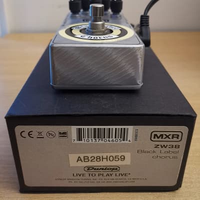 MXR ZW-38 Black Label Chorus | Reverb España
