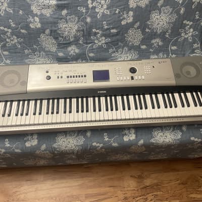 Yamaha YPG535 Portable Grand Piano w Weighted Keys Full Size
