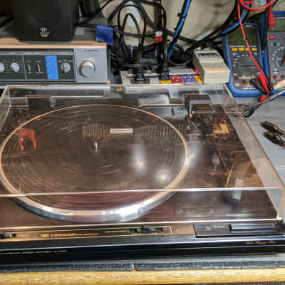 Purchases Pioneer PL-512XD Stereo Turntable