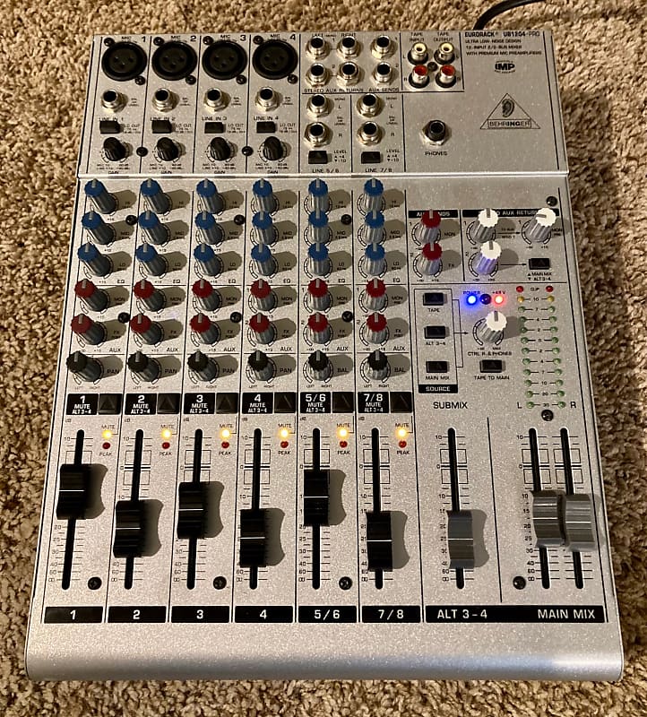 y*1様 テスト済！BEHRINGER UB1204-PRO 8chミキサーとお y*1様 テスト済！BEHRINGER UB1204-PRO 8chミキサーとお