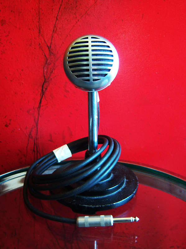 Shure Brothers selling 707A microphone with desk stand