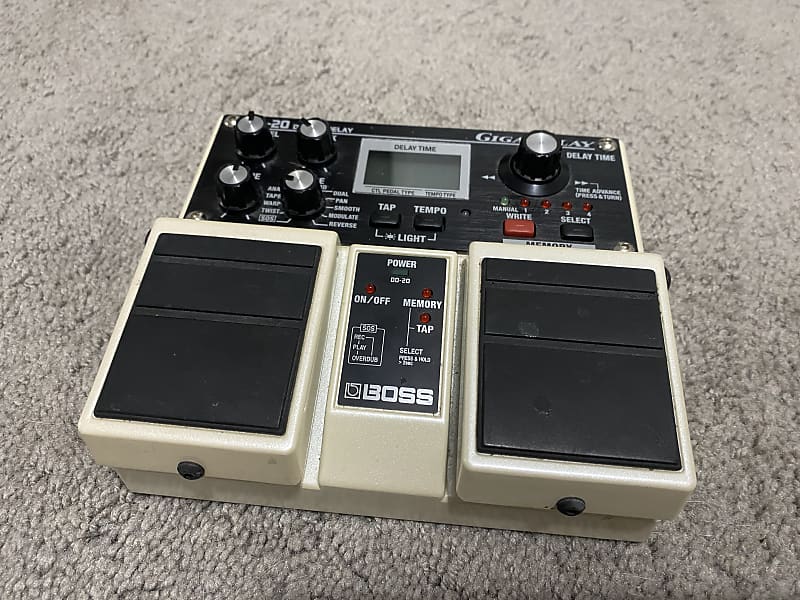 Boss DD-20 Giga Delay