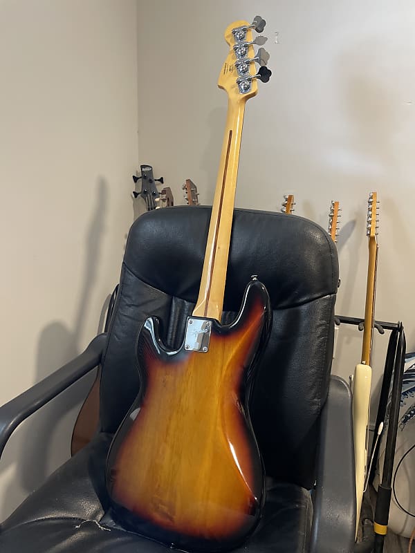 Squier Vintage Modified Precision Bass PJ | Reverb