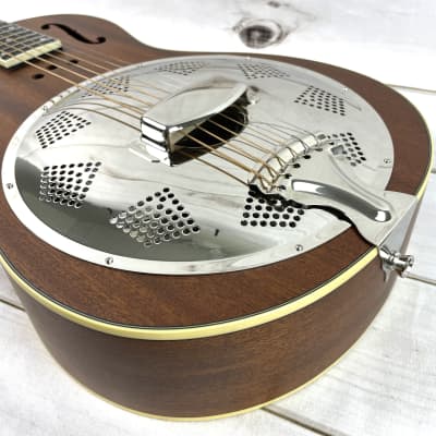 Royall Resonators Natural Mahogany Parlorator Resonator Guitar Natural Matte Finish image 4