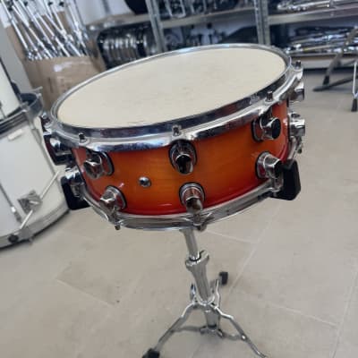 Basix Custom 14x5,5 snare drum - Sunburst image 3