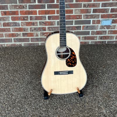 Larrivée SD-60 East Indian Rosewood Back and Sides and Sitka Spruce Top for sale