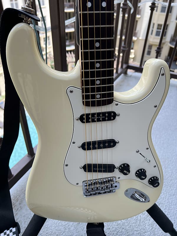 値下げ中！FenderJapan Stratocaster ST-72コンポ Fender ST-72 Stratocaster Reissue MIJ | Reverb