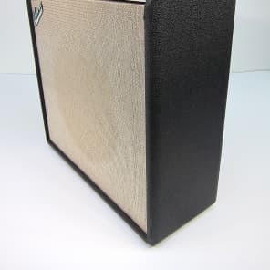 1965 Univox Amp U305R Thunderbolt (2) 6973's 1X15" Jensen Special Design all orig with footswitch image 9