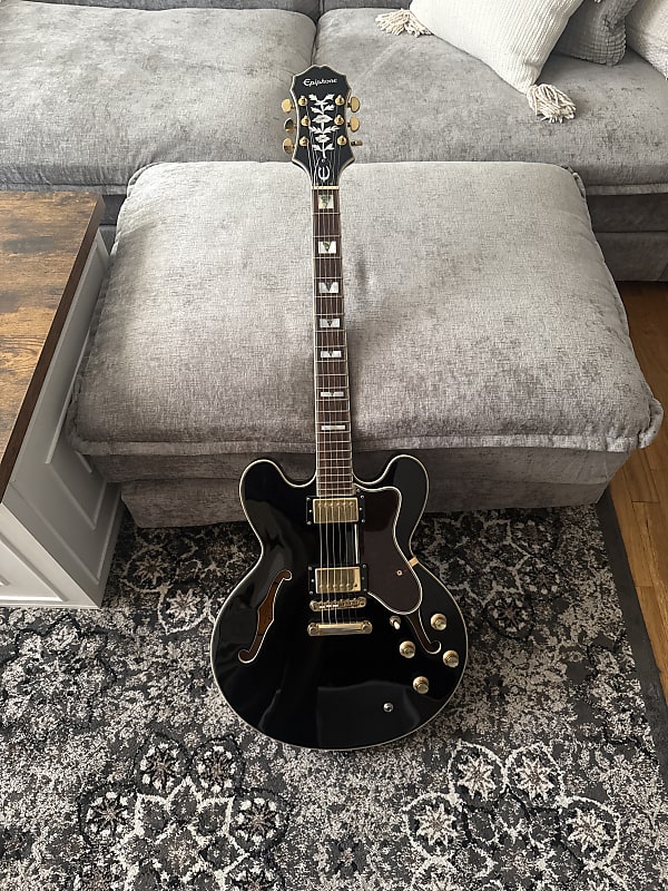 Epiphone Sheraton II pro 22年製　マグナムロック Open Box Epiphone Sheraton-II Pro Semi-Hollow Electric