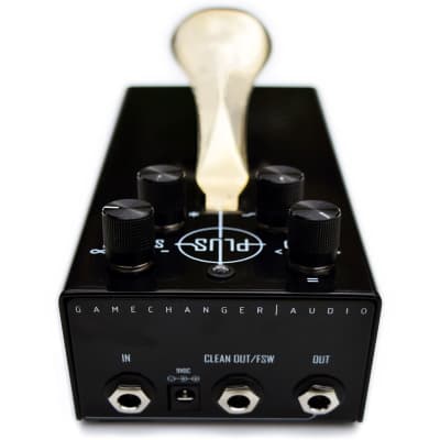 Gamechanger Audio Plus Sustain and Sostenuto Guitar Effect Pedal image 3