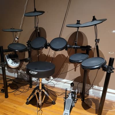 DM7X KIT Advanced Six-Piece Electronic Drumset (DISCONTINUED)