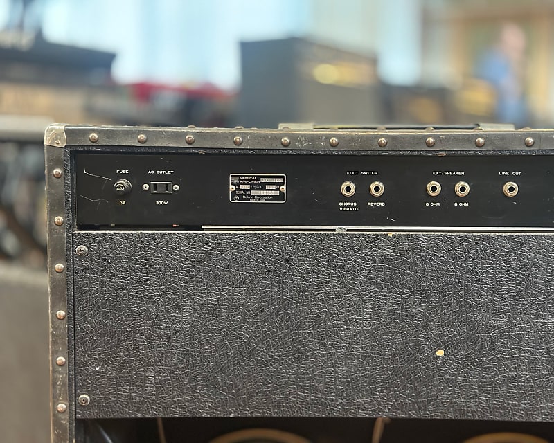 Roland JC-160 Jazz Chorus 120-Watt 4x10