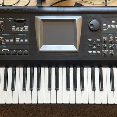 Roland V-Synth 61-Key Digital Synthesizer 2003 - 2007 - Black