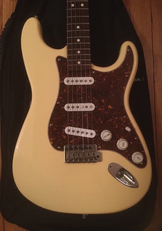 Fender Tex Mex Stratocaster 1995 Vintage White | Reverb