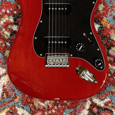 Fender Noventa Stratocaster Electric Guitar 2021 Crimson Red Transparent
