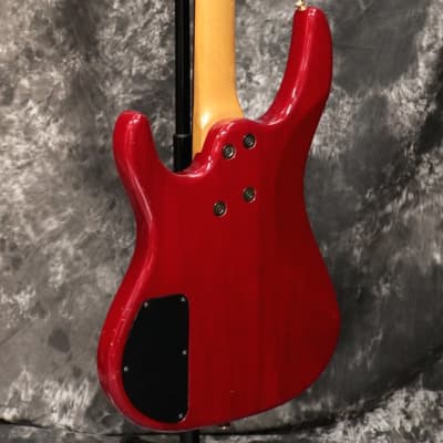 Charvel CSB-075 Trans Red image 3