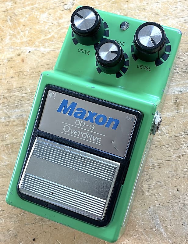 Maxon OD-9 (TS9) Overdrive Upgraded to Original TS808 Specs, 1978 RC4558  Chip, True Bypass