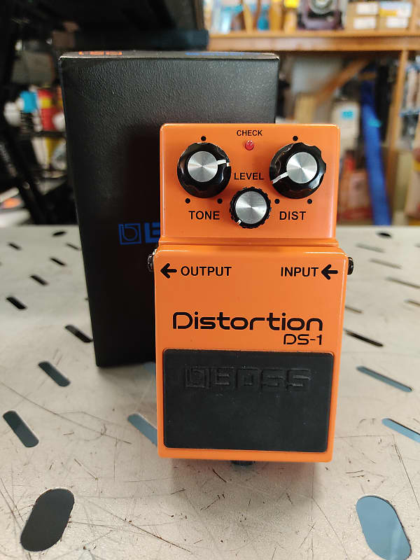 Boss DS-1 Distortion